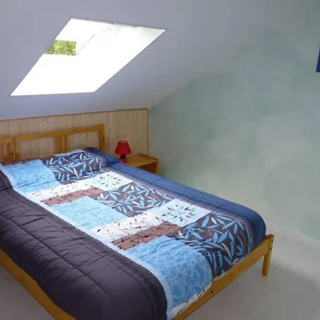 Maison Lumineuse Et Spacieuse Avec Terrain Ла-Бурбуль